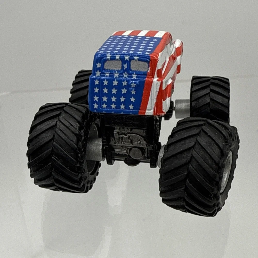 Vintage‎ Micro Machines Tuff Trax Monster Truck Stars and Stripes Rare EUC